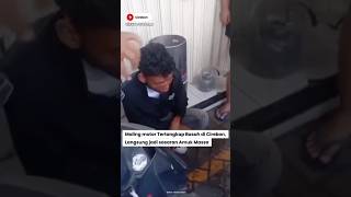 Download lagu Motorcycle thief caught red-handed in Cirebon, immediately becomes target of mob violence mp3