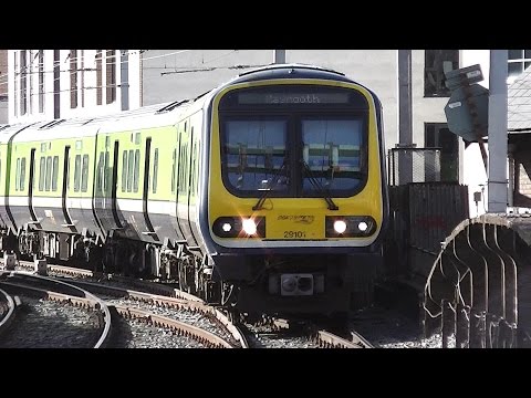 IE 29000 Class DMU Train number 29101 - Connolly to Maynooth