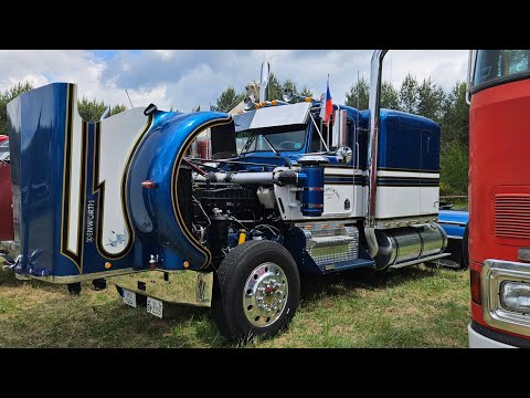 Zlot ciężarówek  amerykańskich na Polskiej ziemi.