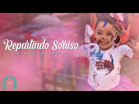Vanilda Bordieri - Repartindo Sorriso [Clipe Oficial]