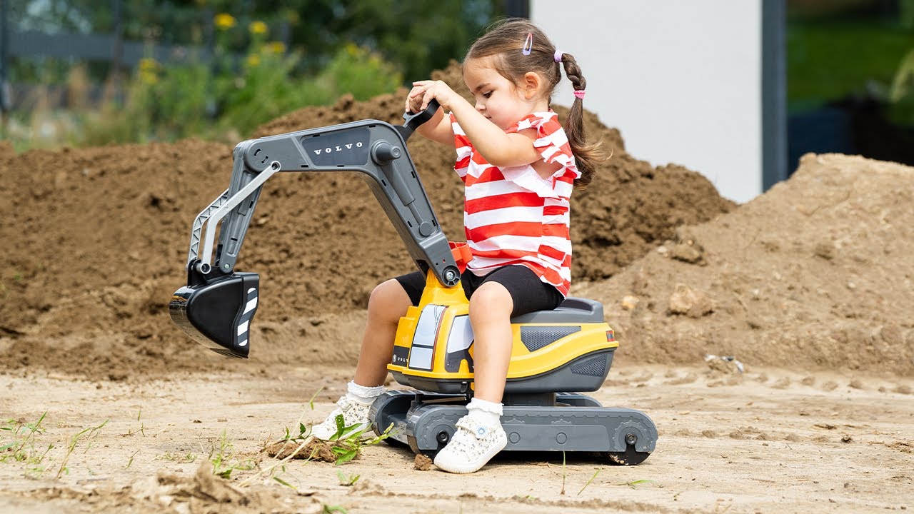 FALK - Dětské odrážedlo bagr Volvo