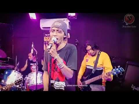 Jivaz n'roses (Cilacap)...Rocket Queen (Caver)Gins n Roses.