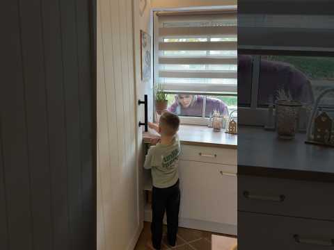 Der Apfel fällt nicht weit vom Stamm 😂 #comedy #elternundkinder #lebenmitkindern #funny # #lustig