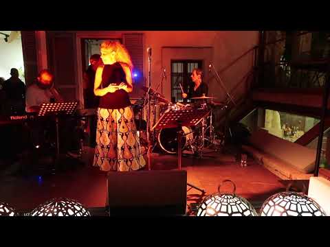 MOLLY JOHNSON - SUMMERTIME  - A Night at Restaurant19 by Livingdreams