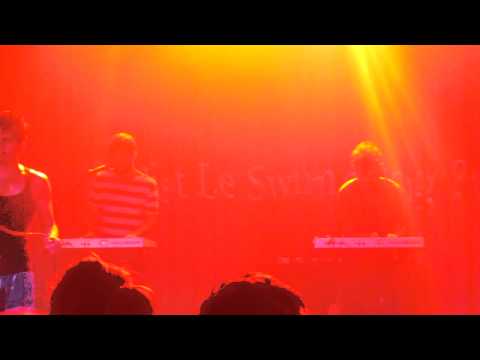 Ou Est Le Swimming Pool - Dance The Way I Feel (Arvika Festival)