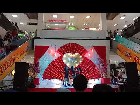 (190120) HINAPIA 히나피 아 - DRIP DANCE COVER BY AURISTELA || VOICES CREW