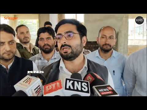 Traffic cannot be managed by a single department. All line departments, whether it is Traffic Police, Revenue, R&B, SMC, LCMA, or SDA, need to come together and create an action plan. Not just a vision, but a practical action plan with short term, mid term, and long term measures. Hold Meeting with all stakeholders of Srinagar city and asked them to submit their suggestions: DC Srinagar