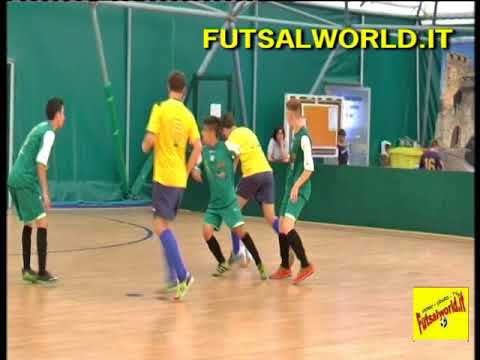 . . . cucchiaio e goooollllllllll !!!  Leonardo Fea (Aosta Calcio a 5)