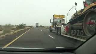 preview picture of video 'Oversize Load on Interstate 8 Freeway near Dateland, AZ, 00003'