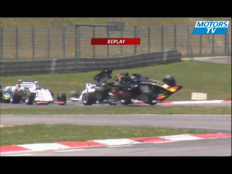 Crash F2 Nürburgring 2011
