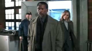Трейлер И пришел паук на русском языке 2001