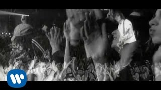 Ligabue - Sono qui per l&#39;amore (Official Video)