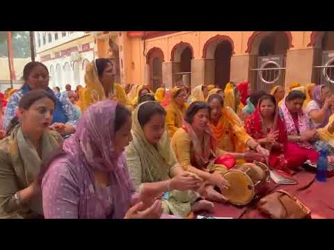 aaya aaya ni sakhiyo sham mere vehde