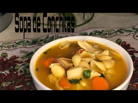 Sopa de Conchas con Pollo / Shell Soup with Chicken | Cocinando con Yolanda.