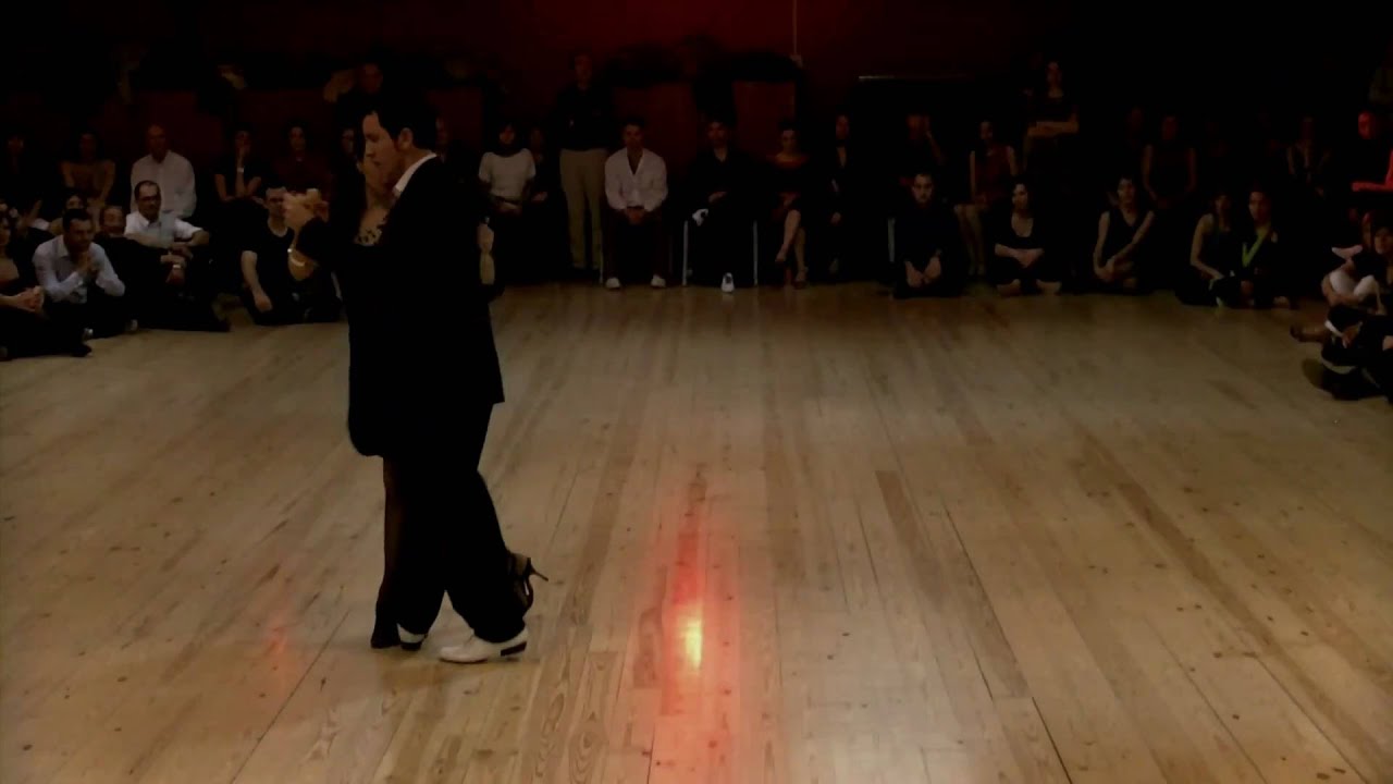 Giovanni Galvez y Natalia Hassan "Flores del alma"