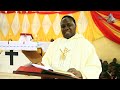 Padre Dkt Kamugisha : Yesu anapoingia vivuli vinatoweka/ Nuru ni tabasamu