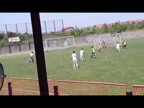 Djordje Burnkaković FK Drina -Lokomotiva Brcko go postize Djordje Burnjakovic