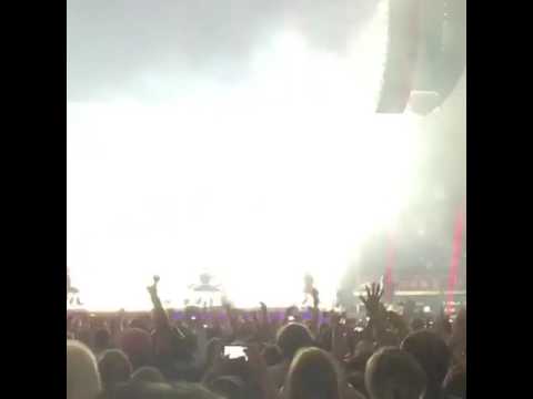 Lady Gaga - Poker Face - Joanne World Tour - 8.1.2017