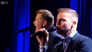 Gary Barlow &amp; James Corden - Pray @ Manchester Apollo