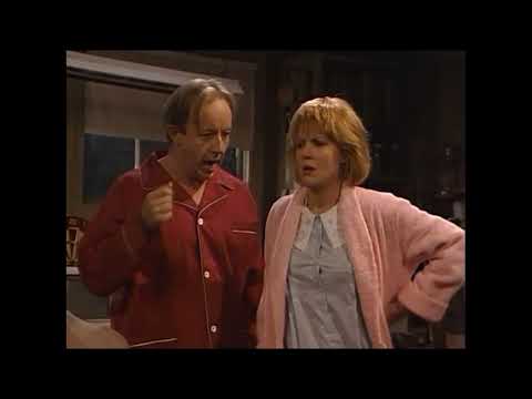 Alf.  Funny Moments.  Everything in the garage#movie #movieclip #ALF #film #funny