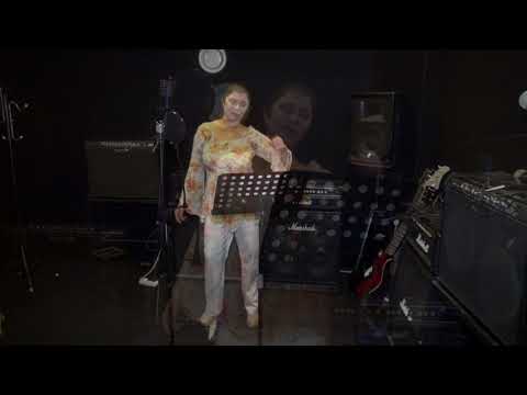 Serpil Yıldırım - Sevenler Ayrılmasın (Amatör Cover Video)