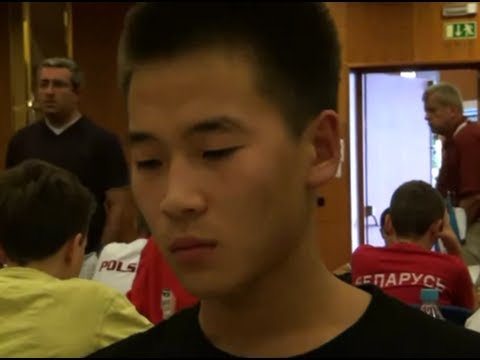 B16 9.8.  Christoph Menezes   - Samdan  Samdanov 0 - 1