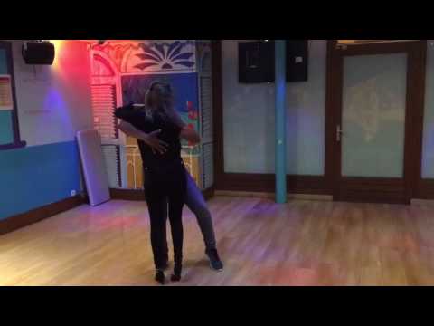 Cours Bachata Intermédiaire École des Danses Latines et Tropicales