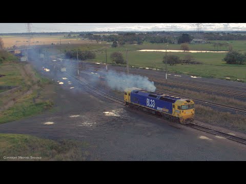 Diesel Locomotive BL33 Making Lots Of Smoke (24/7/2022) - PoathTV Australian Trains & Railways