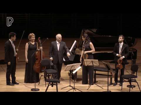 Daniel Barenboim - Schumann - Piano Quintet in E flat Major, Op. 44