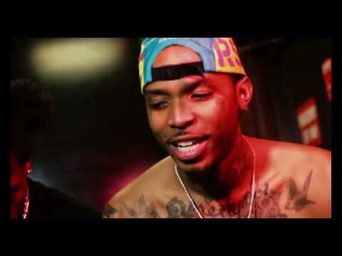 Hoodrich Pablo Juan Feat. Drugrixh Peso & Rockstar Marqo - Ain't Signin (Dirty Sprite)