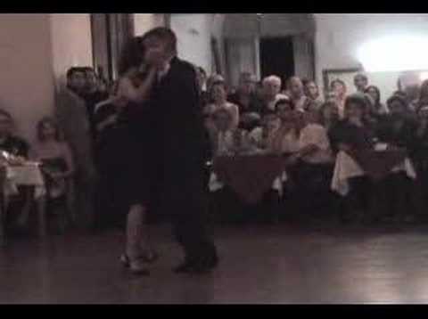 Tango Milonguero - Maria Plazaola y Dani "el flaco" Garcia