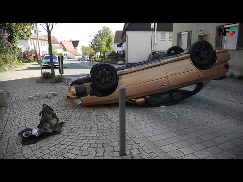 27.04.2018 - Pkw landet auf Dach