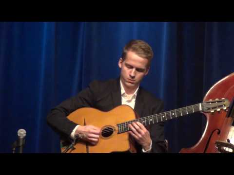 Rhythm Future Quartet - "Stompin' at Decca" - (Django Reinhardt)