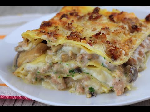 Lasagne con funghi e salsiccia: preparate cosi saranno FAVOLOSE!