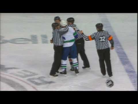 Rob Davison vs Jason Strudwick