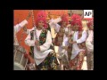 INDIA AMRITSAR QUEEN ELIZABETH II MAKES CONCILIATORY SPEECH