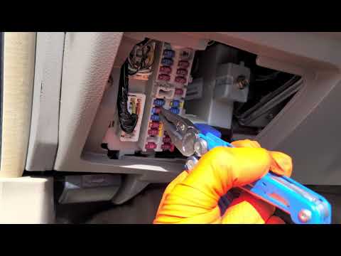 2004 Nissan Maxima Power Window Fuses