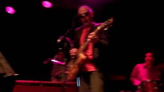 Graham Parker and the Figgs - Broken Skin
