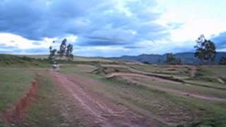 preview picture of video 'Motorcycle Tour in Cusco,peru'