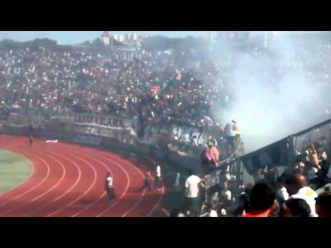 "Garra Blanca en valparaiso" Barra: Garra Blanca &bull; Club: Colo-Colo