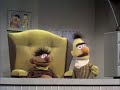 Ernie Un Bert Gugge Fussball