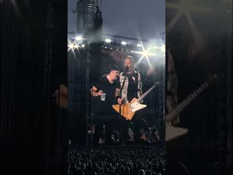 James Hetfield and Lars Ulrich have a HEATED argument during Live Concert