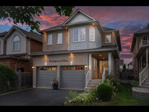 39 Underwood Dr Whitby - Brooklin, ON  For Sale !