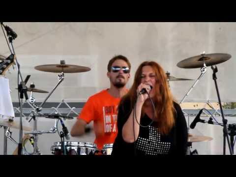 Nice Navels - NICE NAVELS - Jízda   "live"