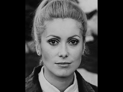 𝐂𝐚𝐭𝐡𝐞𝐫𝐢𝐧𝐞 𝐃𝐞𝐧𝐞𝐮𝐯𝐞