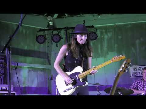 Who's Been Talking- Kara Grainger -Sparta NJ- 8 -11- 23