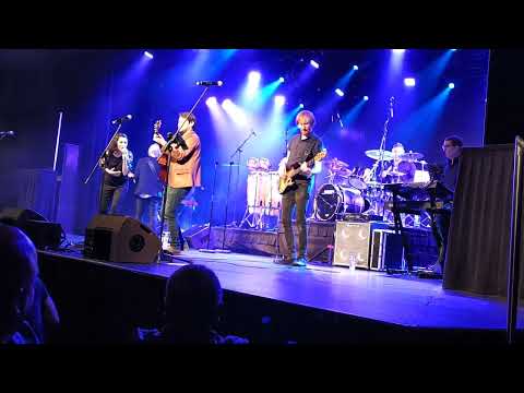 006 - What A Fool Believes - Audio Vixen