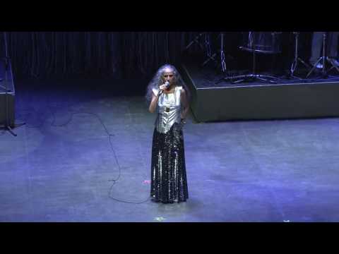 Maria Bethânia - Nossos Momentos (Concha Acústica)