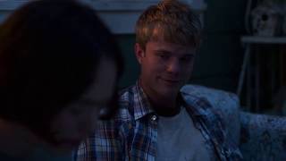 Casey and Evan Break Up | Atypical 3x8