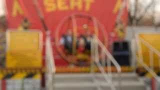 preview picture of video 'Ejection Seat at Lunapark Rēzekne 04.05.2013'